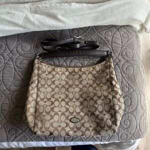 Coach Hobo Bag in Signature Jacquard
